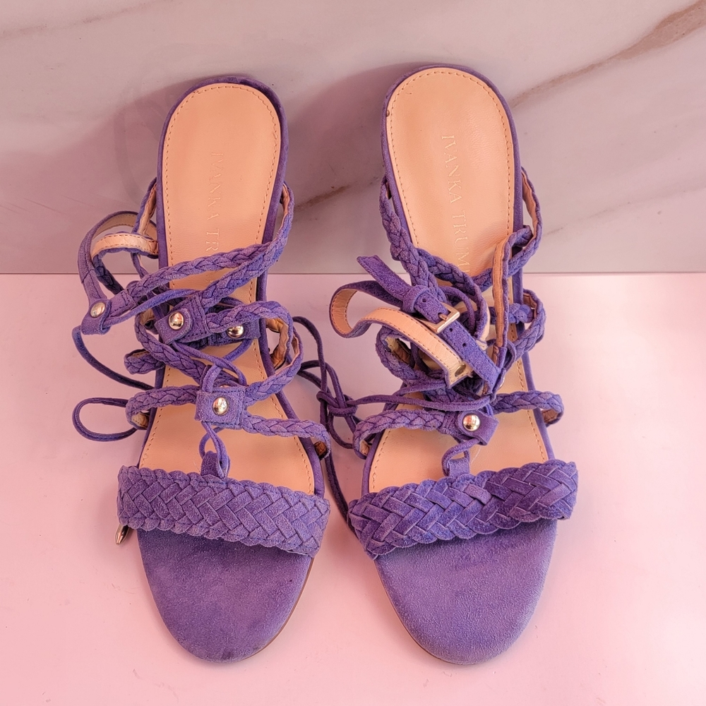 IVANKA TRUMP Strappy Open toe Braided detail Size 8